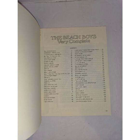 The Beach Boys Very Complete Piano Vocal Guitar Songbook - Sheet Music - Picture 2 of 5